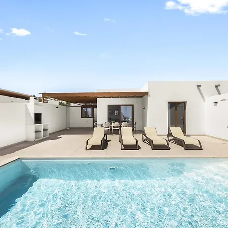 Altos Aloe 7b By Escape Villa *